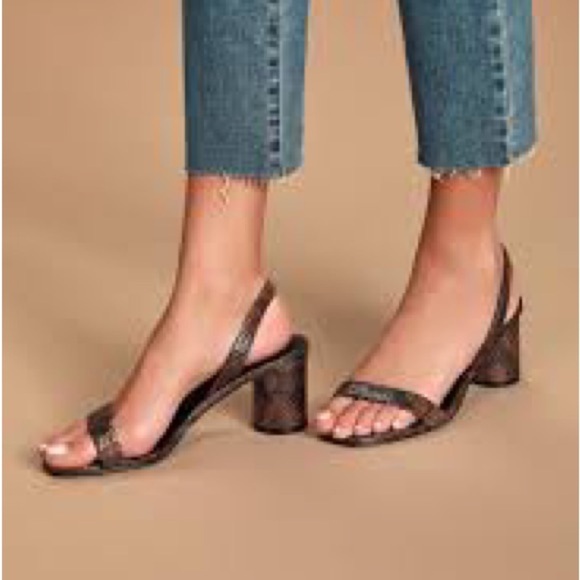 Chinese Laundry Yumi Snakeskin Brown Sandals - Picture 2 of 8